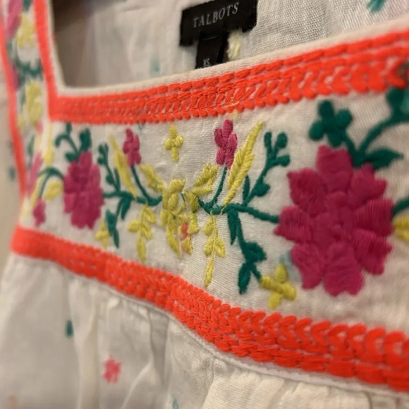 Embroidered Square Neck Top with Funfetti Detail - Talbots - Size XS - Picture 4 of 6